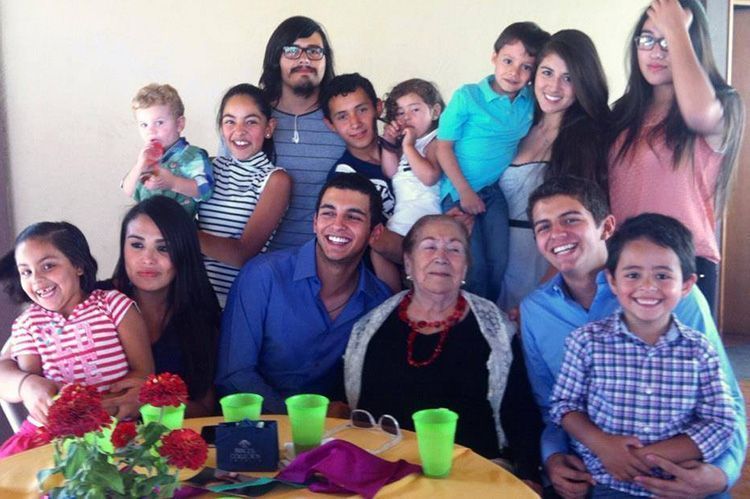 maria_de_jesus_gonzalez_de_la_torre_familia02
