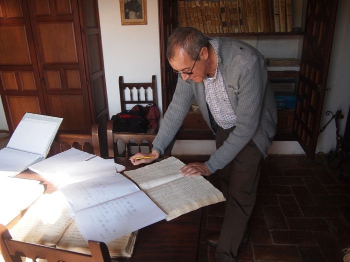 Digitalización y conservación del Archivo Parroquial de Lebrija. Mariano Ganfornina